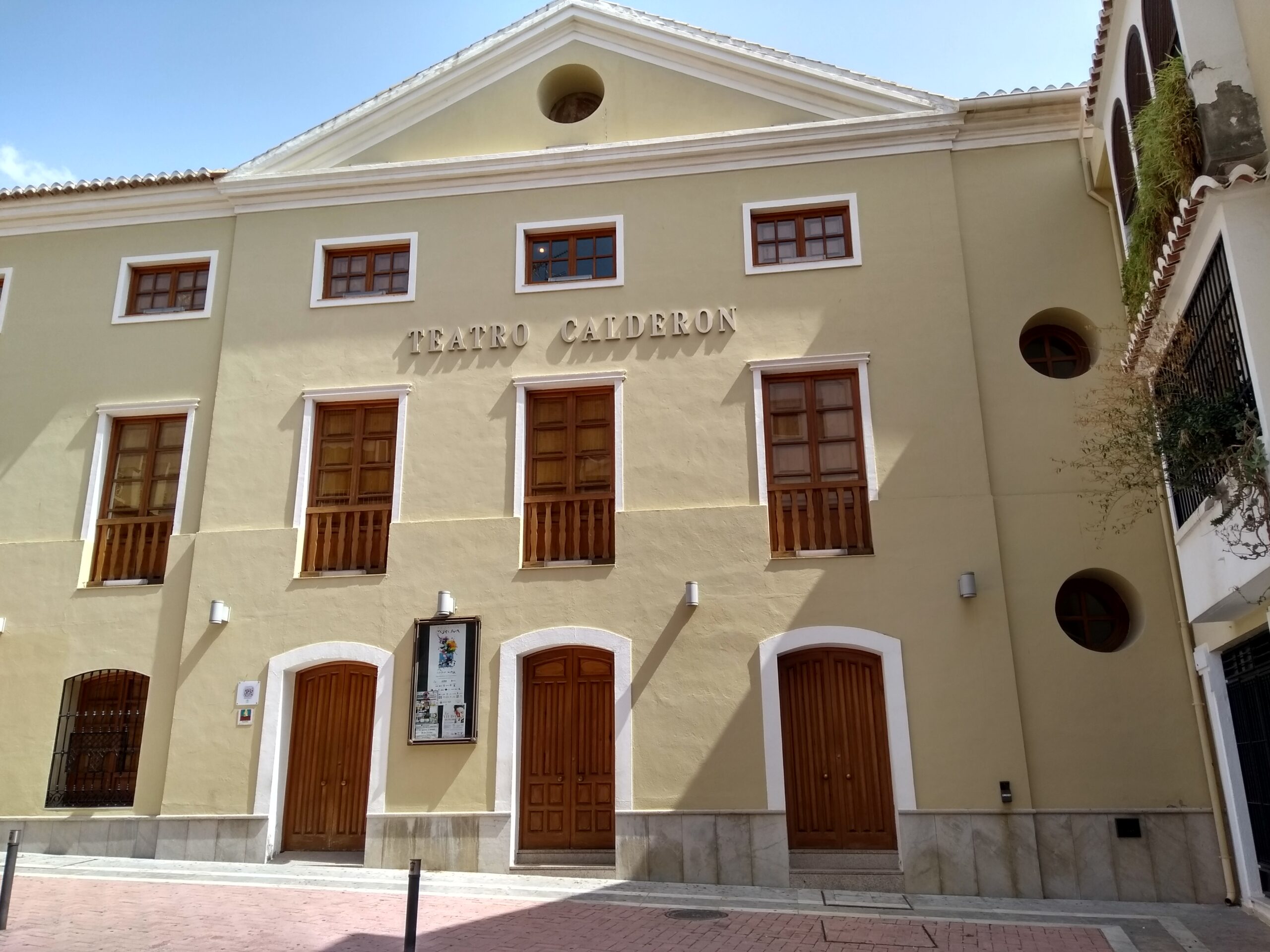teatro-calderon-de-la-barca-motril
